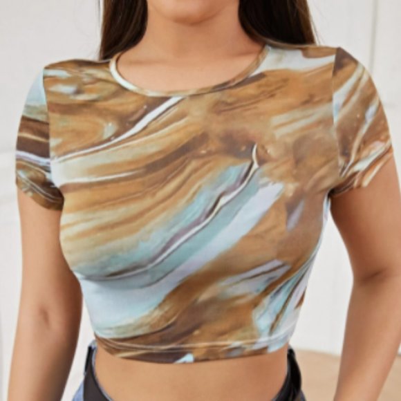 SALE NWOT Tie Dye Crop Tee Shirt Sz M - Picture 2 of 9